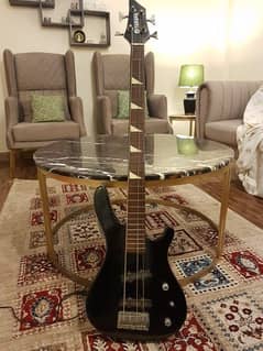 Yamaha Bass Guitar 0