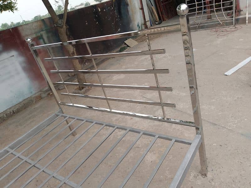 Steel Double bed 0