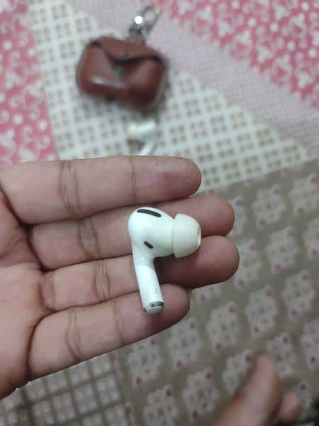 Apple Airpods Pro 2 3