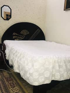 Double Bed Queen Size with Spring Mattress for Urgent Sale