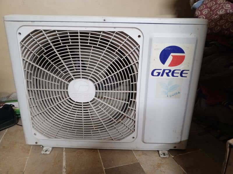 1 Ton AC (Gree) 1