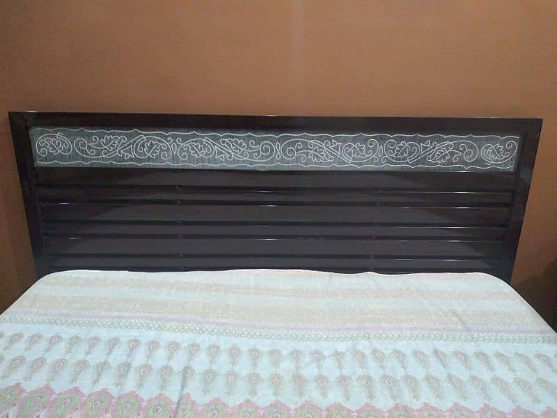 Iron Bed For Sale In Good Condition 7