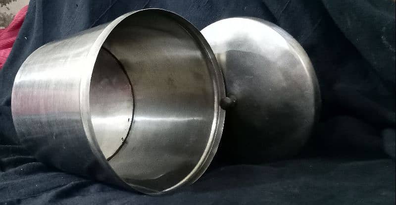 Vintage Aluminum Sugar Canister 0