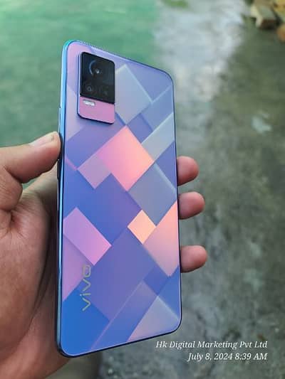 Vivo V21e 128 gb 8gb plus 4 gb extended Ram With original Box