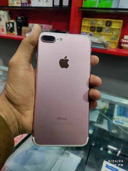 iphone 7 plus 128 gb pta approved  battery health 73 perc 5