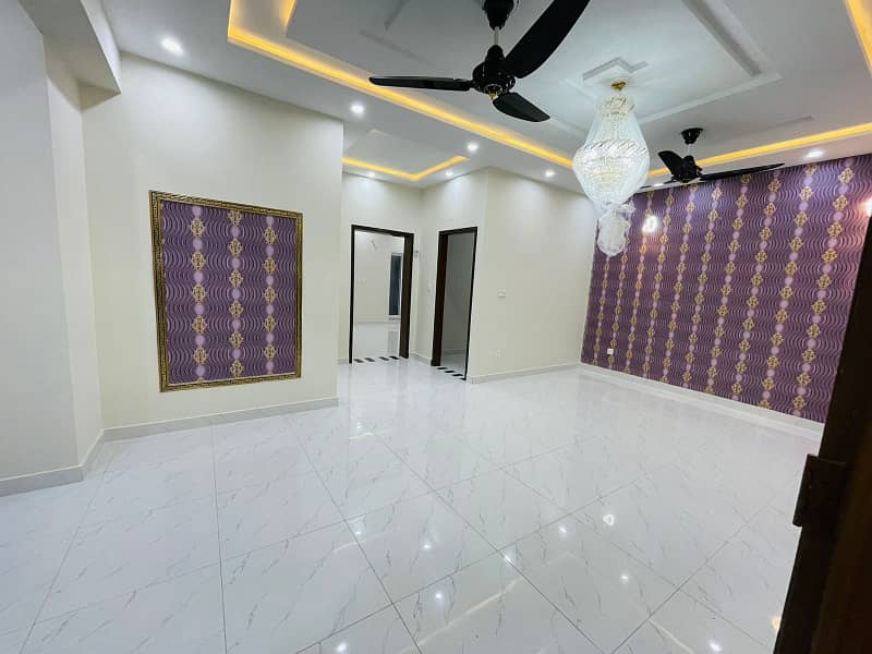 10 Marla brand new luxury House for Rent jasemeen Block BahriaTownLahore 14