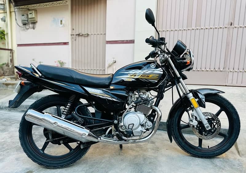 YAMAHA 125 3