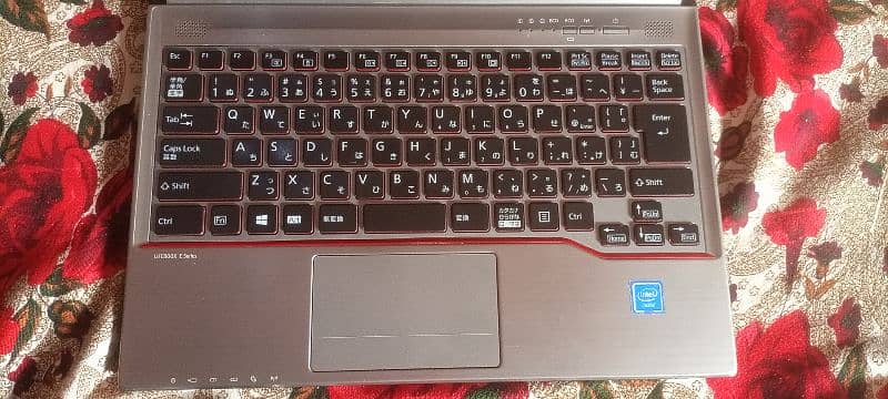 FUJITSU MADE IN JAPAN CELERON 6 GENERATION  CONTACT 03035993054 1