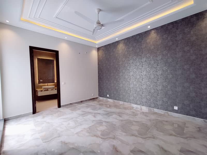 One Kanal House Available For Rent In Dha Phase 6 24