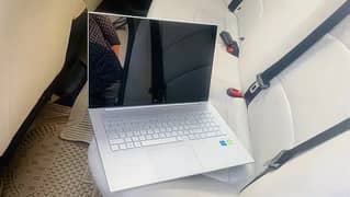 Hp laptops urgent sale, core i7 Box'Packed( hp apple i5 i3 ssd )