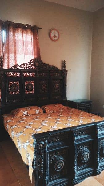 wooden Bed, side tables, wardrobe and dressing table 3