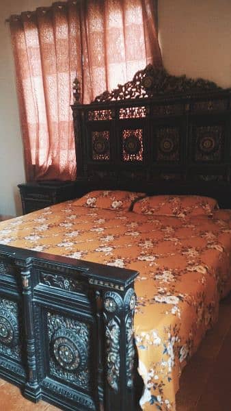 wooden Bed, side tables, wardrobe and dressing table 4