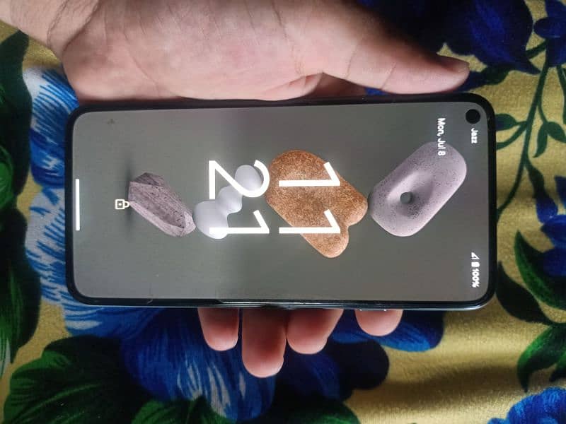 A good condition google pixel 5 for sale 5