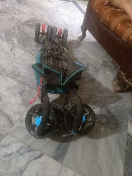 Baby pram for sale 4