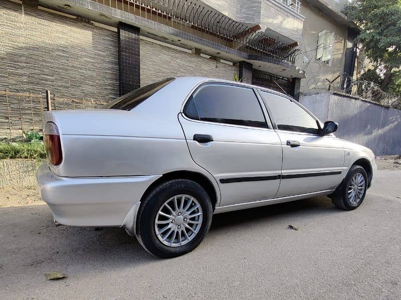 Suzuki Baleno 2003 3