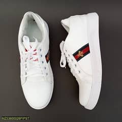 Mans sports shoes white