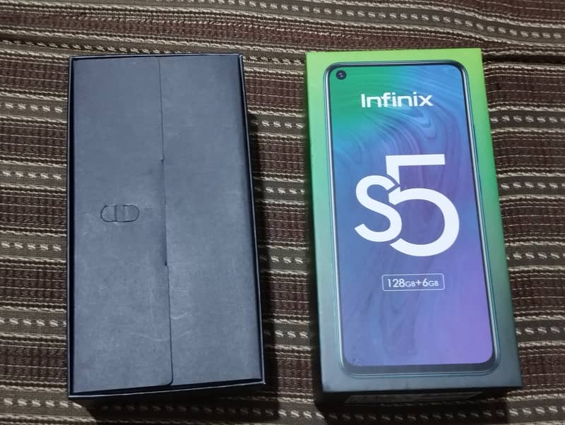 Infinix S5 (6GB - 128GB) 4