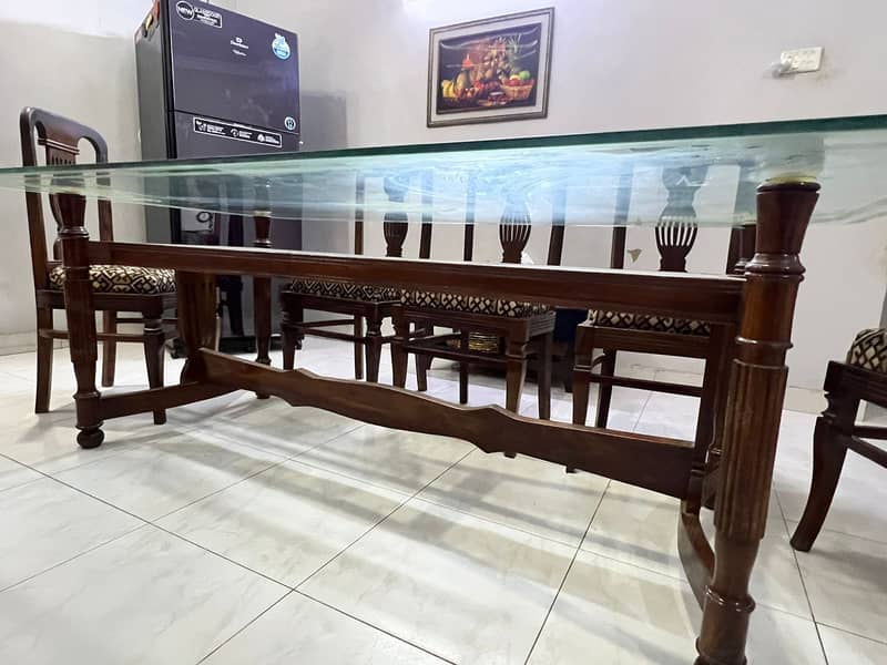 8 Chaired Glass Dining Table 4