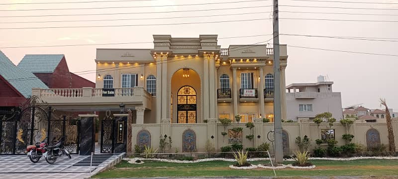 2 Kanal Brand New House For Sale In Valencia Housing Society Lahore. 0