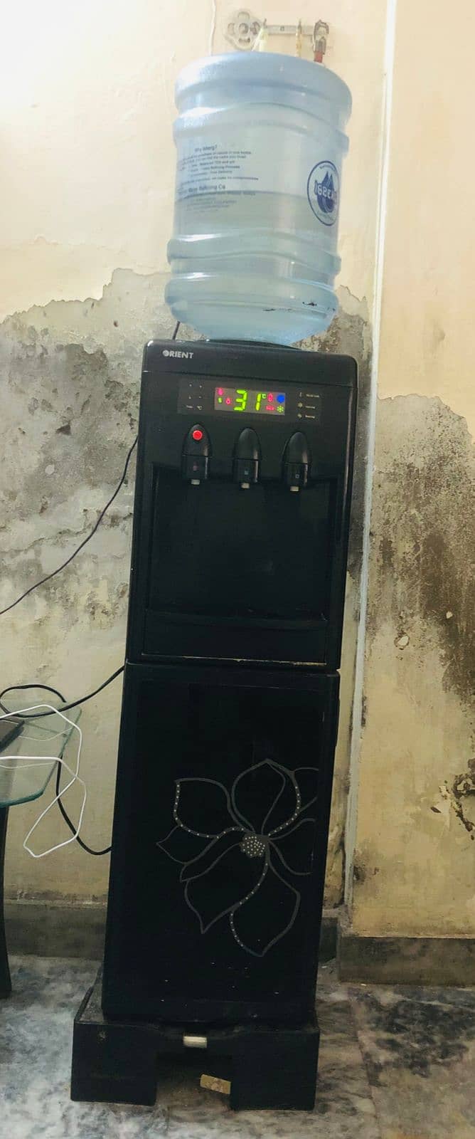 water Dispenser / Dispenser / For sale Working Condition Good 2