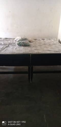 sengal bed for sale bohat achi condition hai