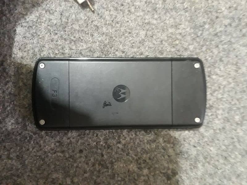 Motorola f3 the first lnk technology rare phone non pta pr sim working 1