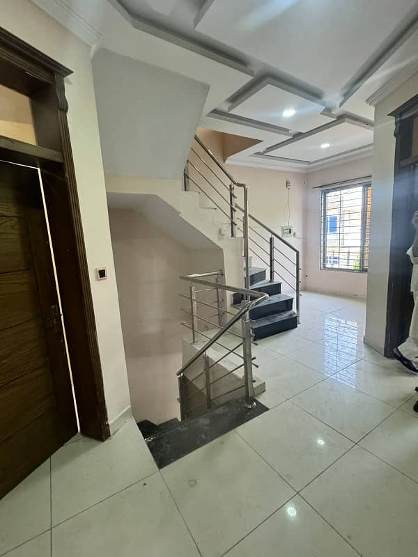 4 Marla Beautiful Double Storey House For Sale In G-13/4 Islamabad 0
