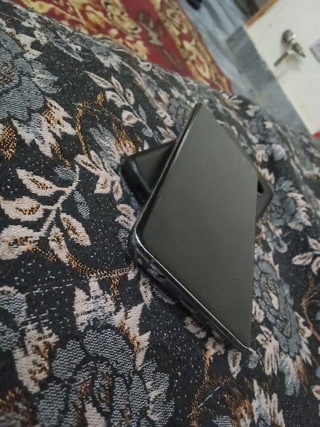 Samsung Galaxy S10+ 5g urgent sale 2