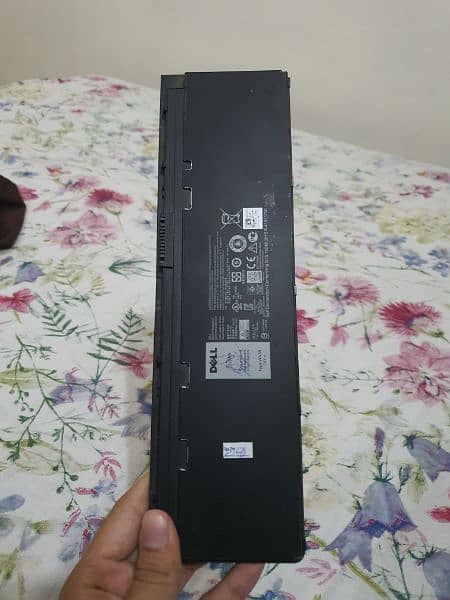 Dell Laptop e7250 Battery 1