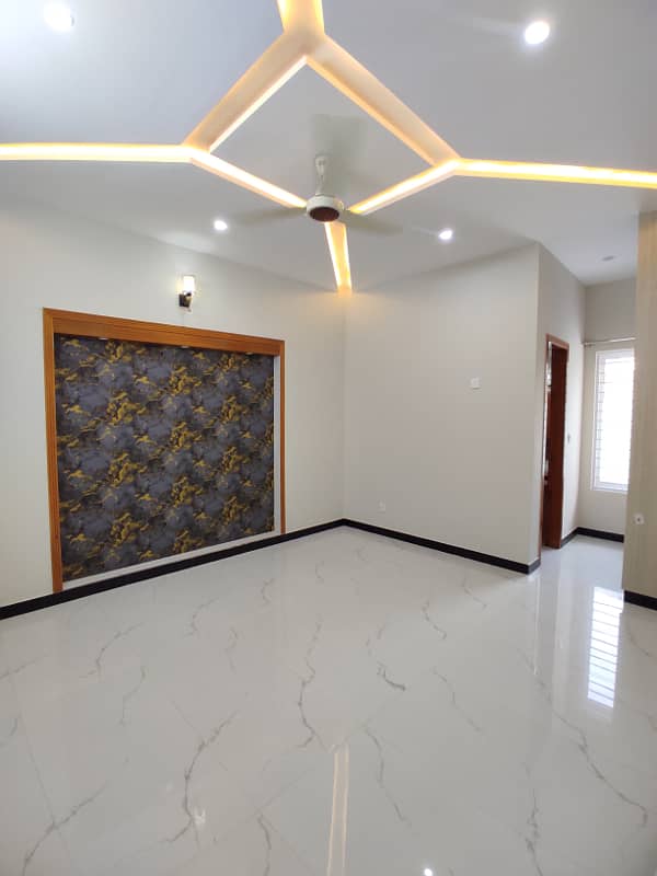 Brand New 35X70 Luxury House For Sale In G-13 Islamabad 7