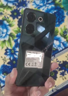 Tecno camon20 pro full ok lush mobil 8.256 warranty 10.5 munth