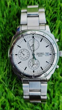 Seiko chronograph 50m original watch 10/10 condition  Cod availble