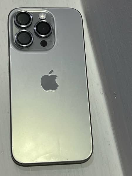 Iphone 15 pro 256gb 1