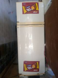 Dawlance fridge for serious buyers
