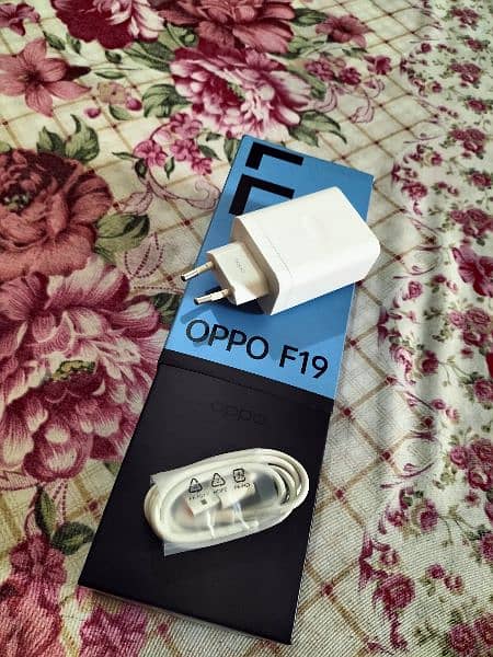 Oppo F19 (6x128) complete Box 8