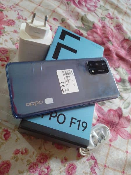 Oppo F19 (6x128) complete Box 10