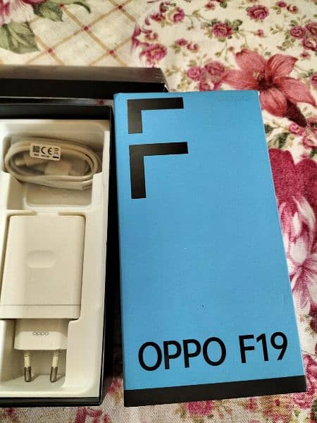 Oppo F19 (6x128) complete Box 11