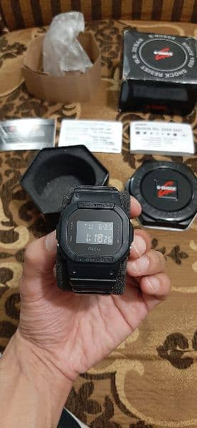 casio g shock DW 5600 BB 1