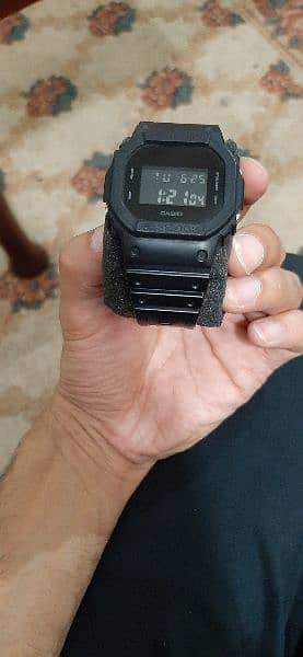 casio g shock DW 5600 BB 9