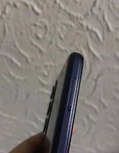 ammm seeling tecno camon l8t 10/10 condition all acce noo any fault