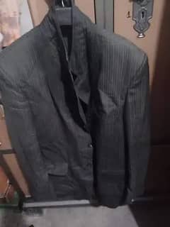 Coat for men on three piece suit. no issue