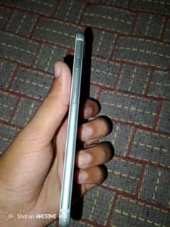 iPhone 8 Plus battery 80  waterpk 64gb