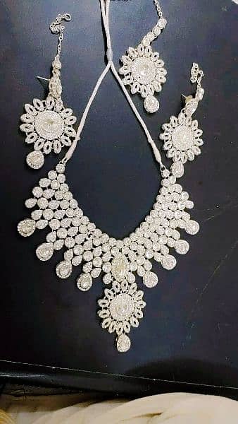 BRIDAL JEWELLERY SET 0