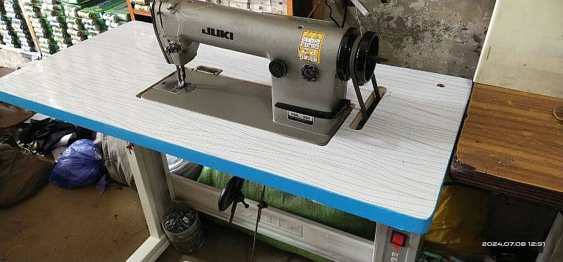 juki Sewing machine 555 0