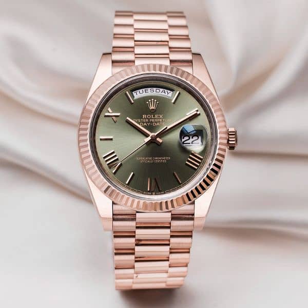 we buy vintage pre-owned Rolex Hulk yatch master Rolex MOP ladies Watc 13