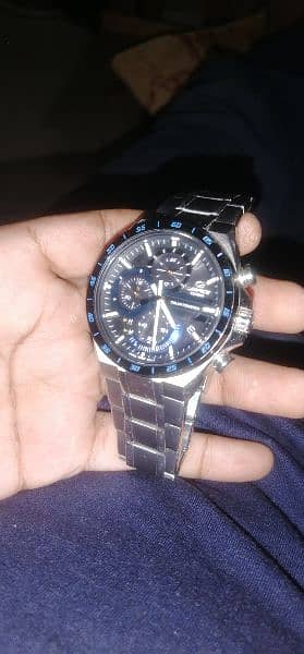 EDIFICE 
Solar Powered Chronograph

EQS-940DB-1BV 2