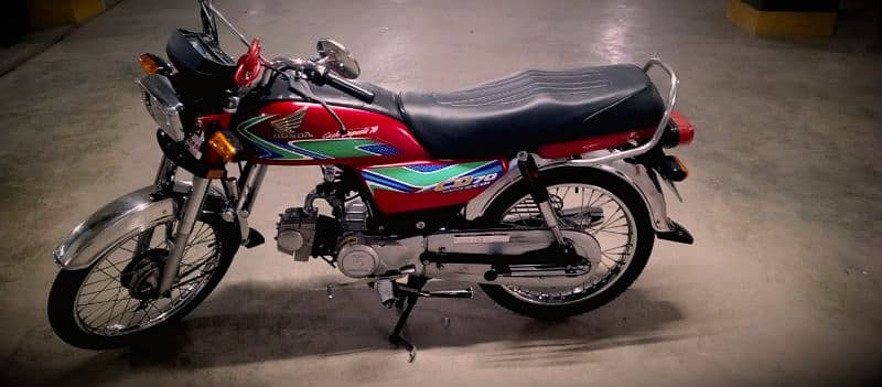 Honda 70 Excellent Condition like NewOne 2