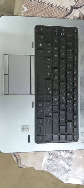 HP laptop 10/10 condition 3