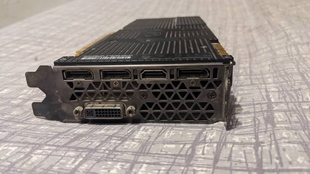 GTX 980 Founders Edition in mint condition 1