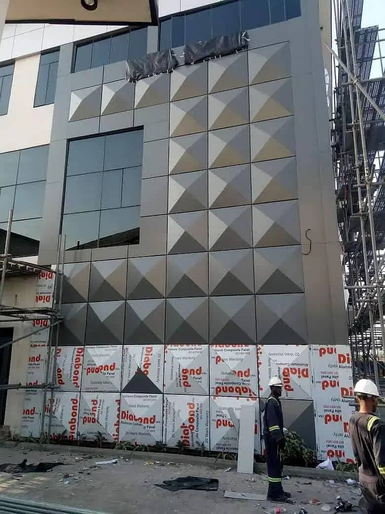 Aluminium Cladding,Glass Ceiling & Sign Board 0